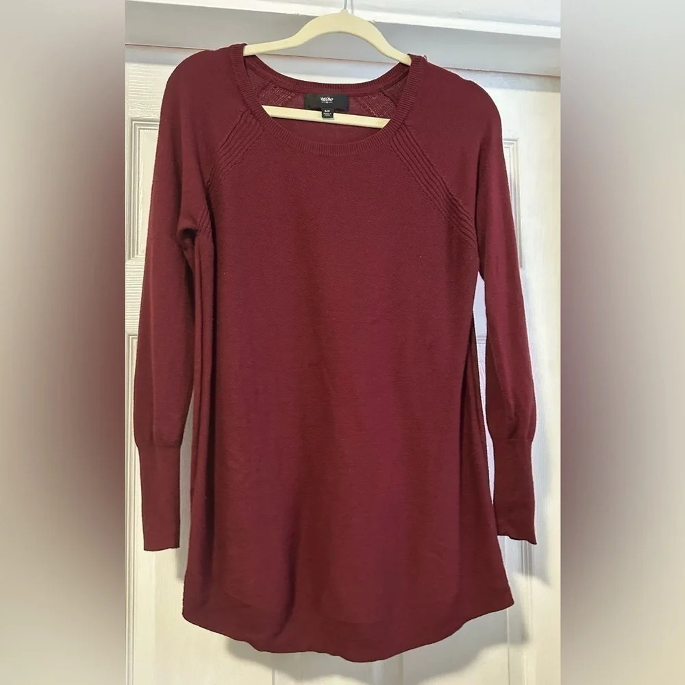 Mossimo Womens Long Sleeve Sweater, Marooon